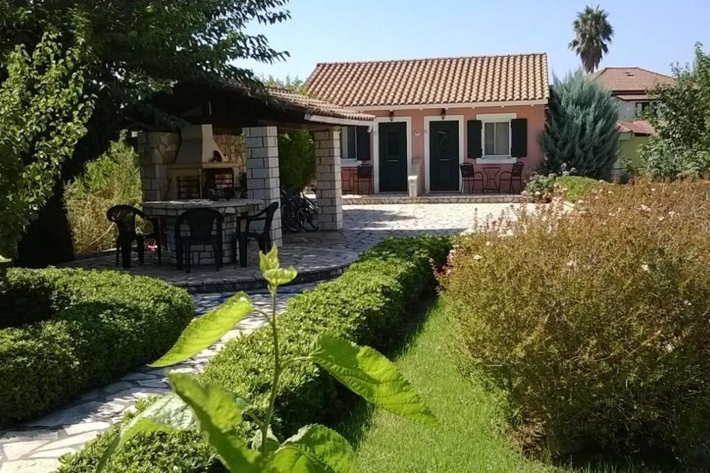 Diro Lefkada,vasiliki 1 *